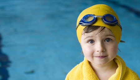 Children swimming lesson